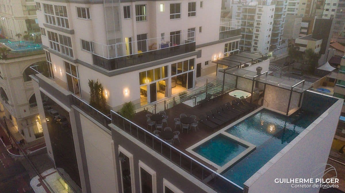 Apartamento no Ed. Città di Vinci Residenze em Balneário Camboriú — foto 1