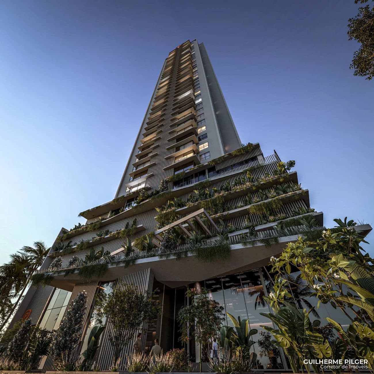 Apartamento no Edifício Celina Garden em Balneário Gamboriú — foto 1