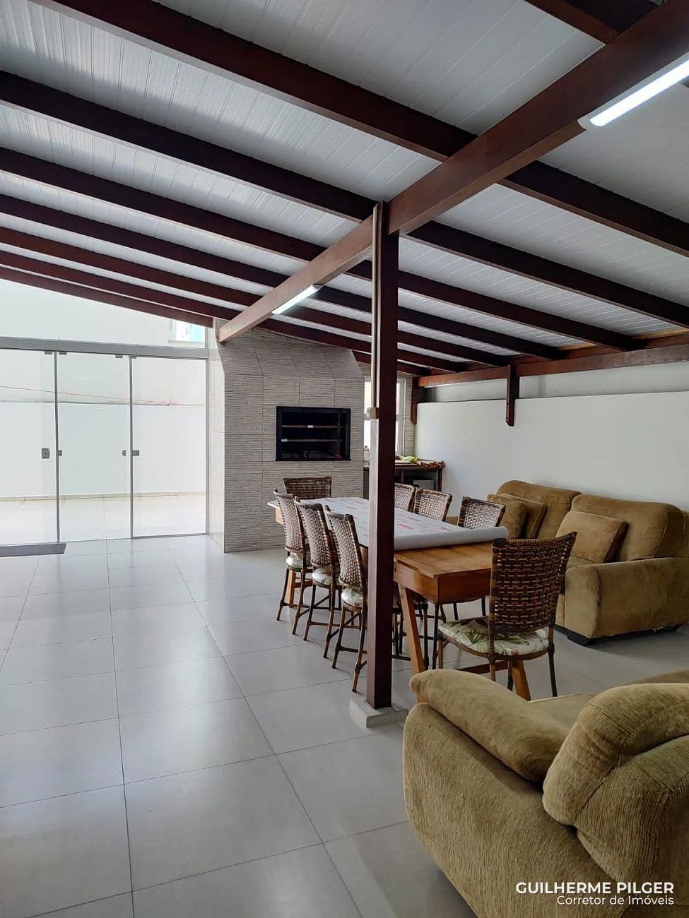 Apartamento no Edifício Madrid Residence em Balneário Camboriú — foto 1