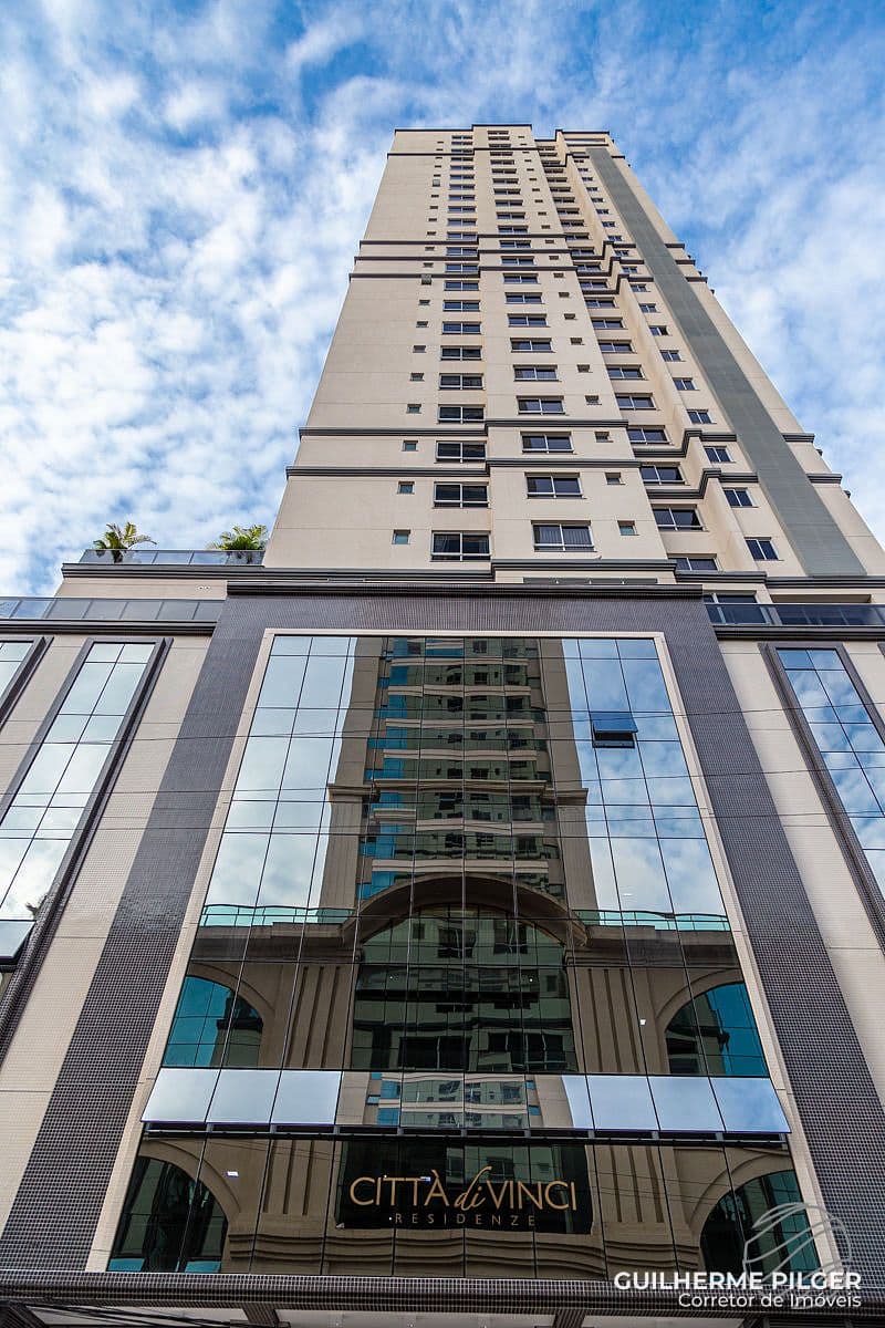 Apartamento no Edifício Città di Vinci em Balneário Camboriú — foto 1