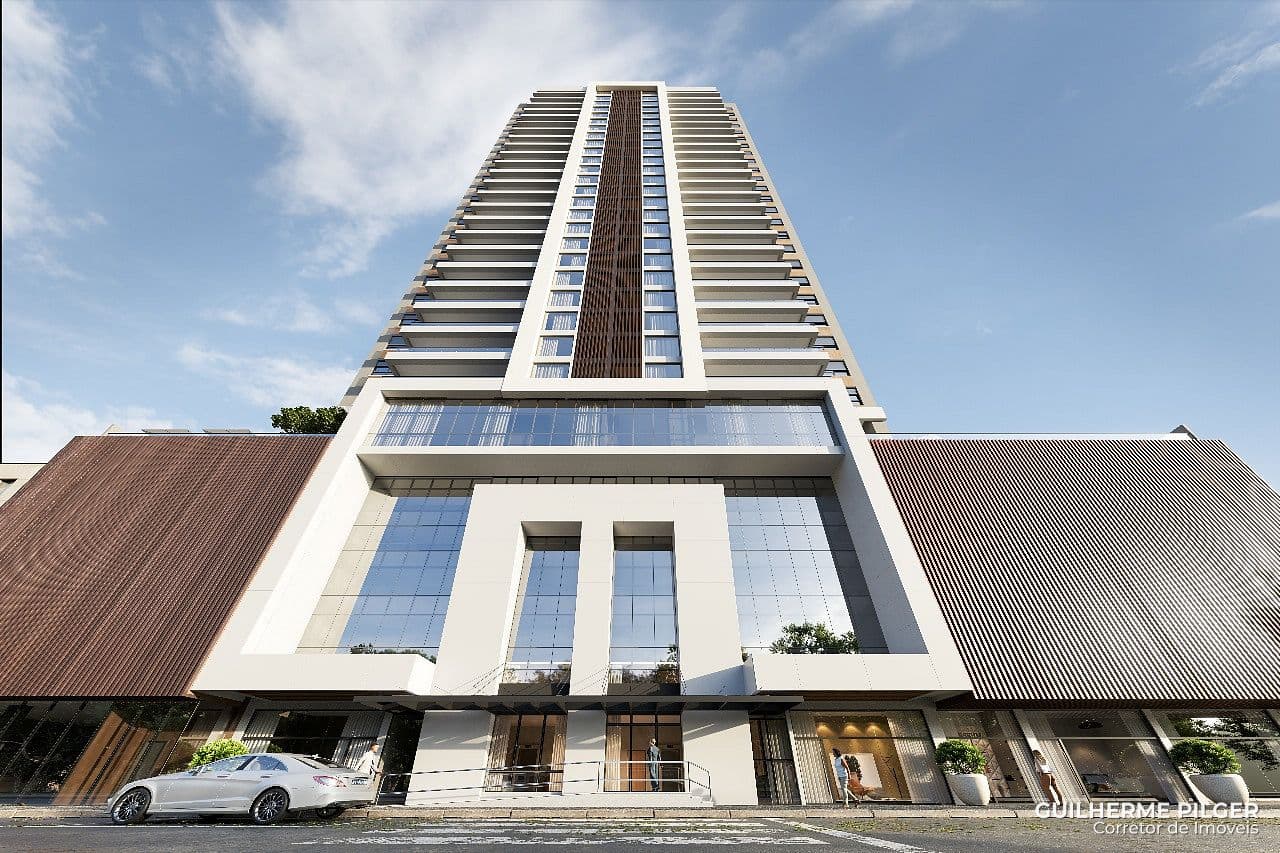 Apartamento no Edifício Imperial Tower em Itapema — foto 1