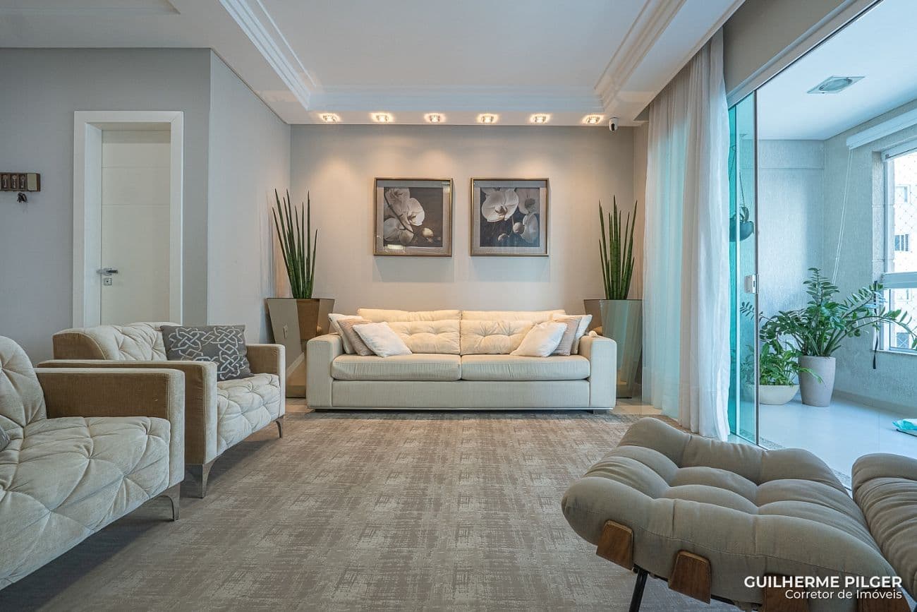 Apartamento à venda no Edifício Villa do Mar em Itapema — foto 1