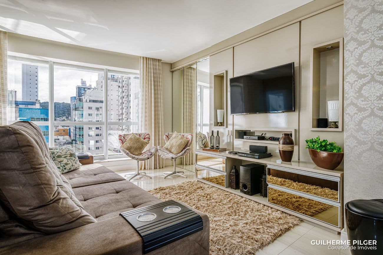 Apartamento no Ed. Solar Gonçalves em Balneário Camboriú — foto 1