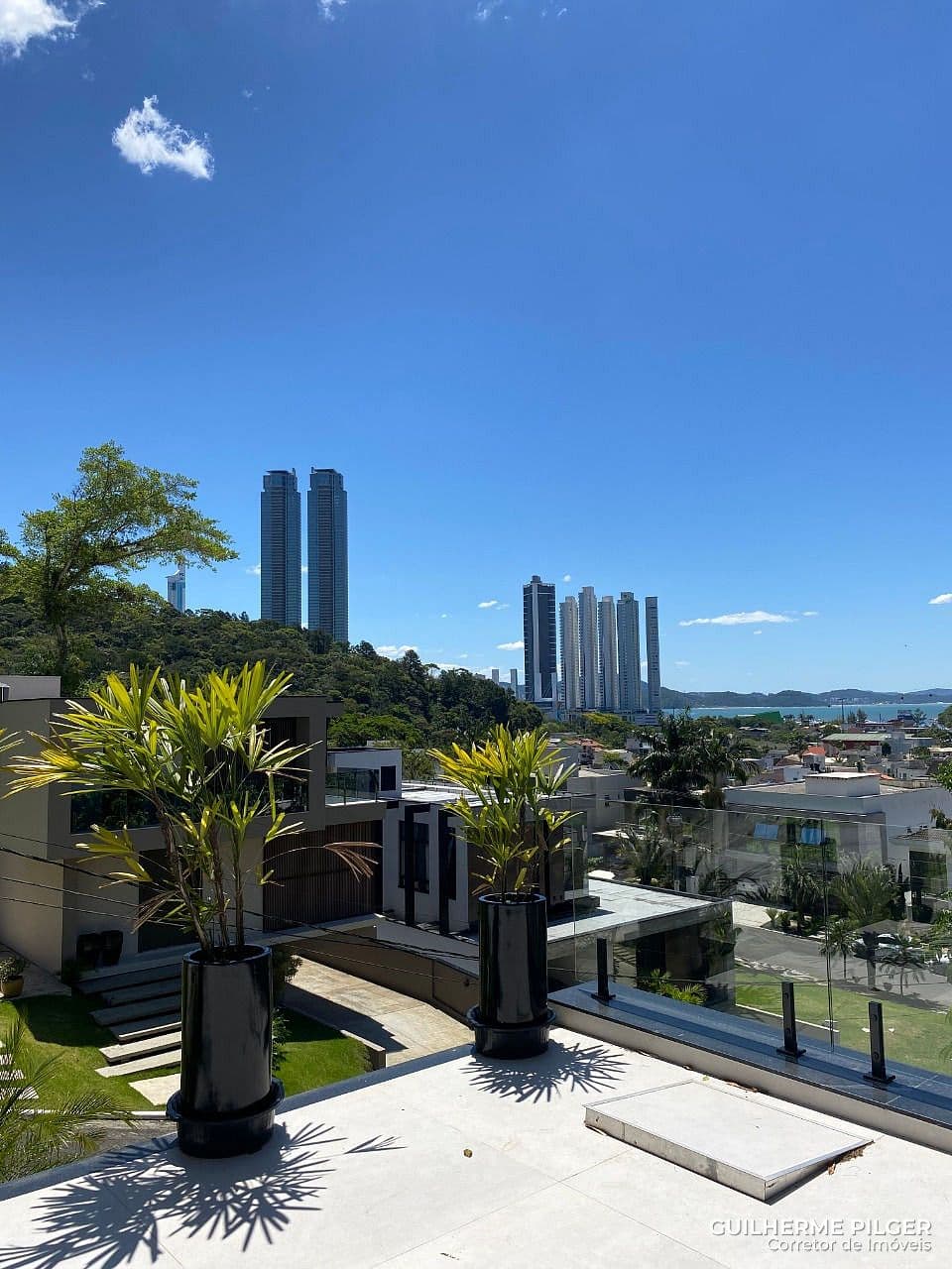 Casa no Condomínio Residencial Bella Vista em Balneário Camboriú — foto 1