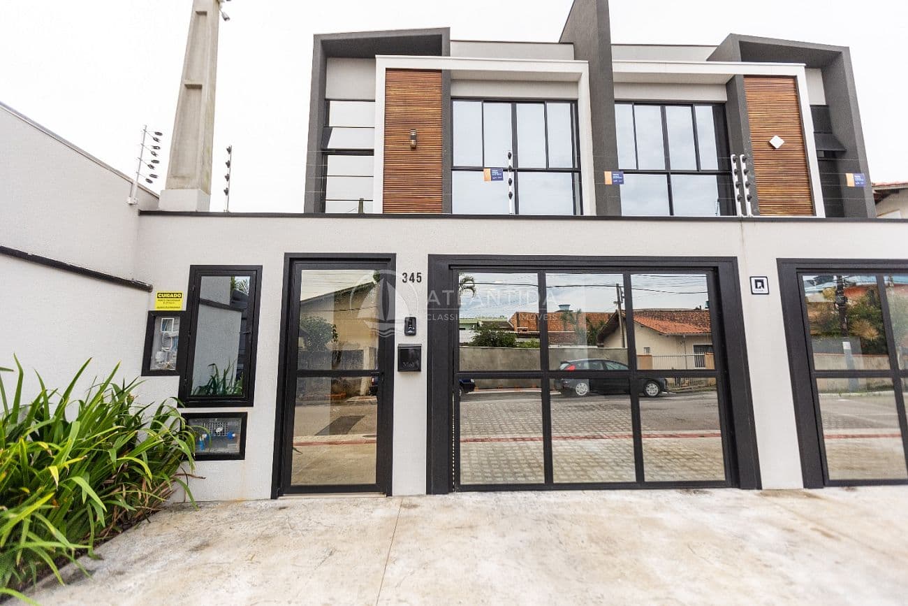 Sobrado mobiliado e equipado - Vila Real - Balneário Camboriú — foto 1