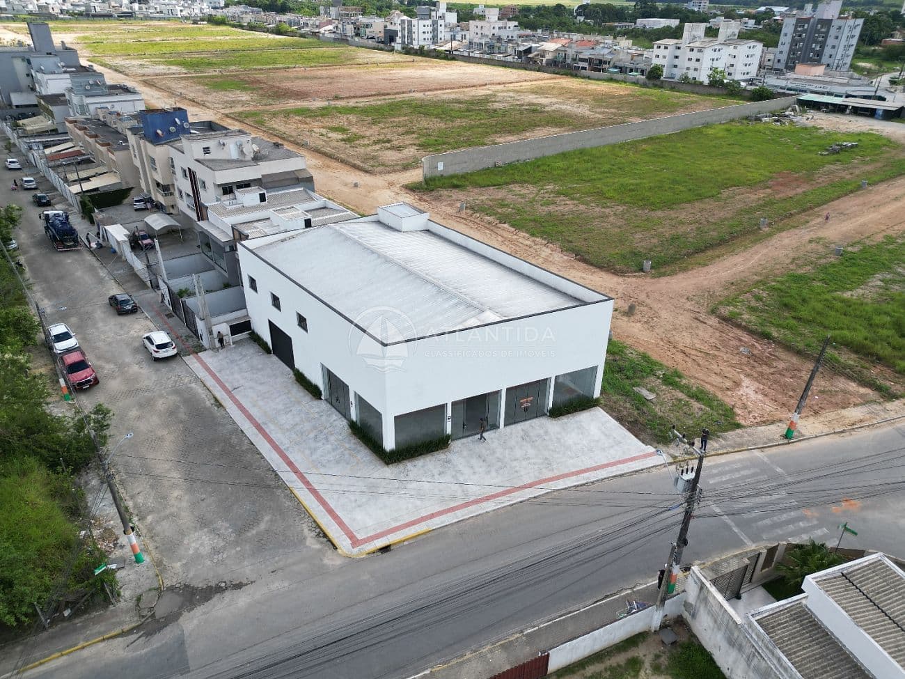 Galpão com 582,37m² - Santa Regina IV - Camboriú — foto 1