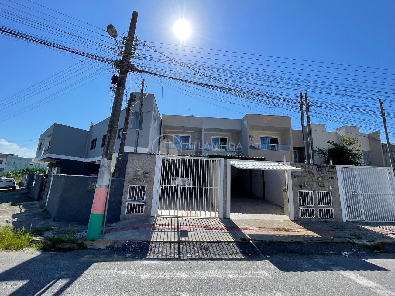 Sobrado 2 dormitórios e 2 vagas - Santa Regina - Camboriú! — foto 1