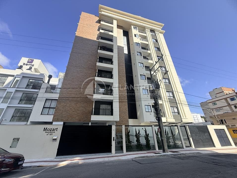 Apartamento NOVO com 3 dormitórios (sendo 1 suíte) mobiliado no Tabuleiro - Camboriú — foto 1