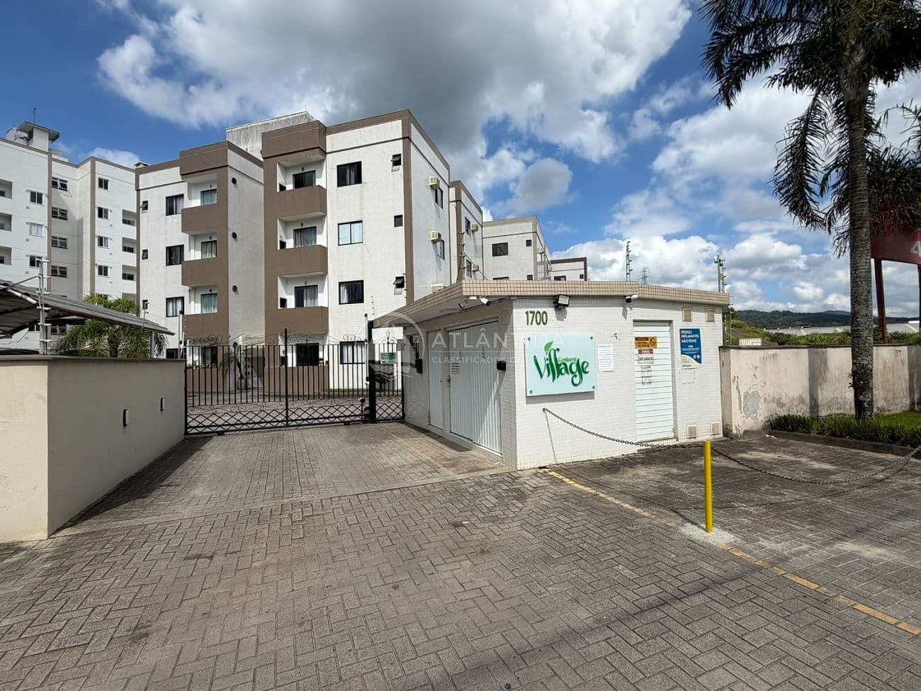 Apartamento 2 dormitórios Camboriú — foto 1