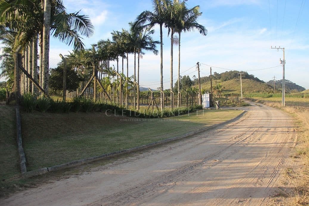 Belíssima chácara a venda — foto 1