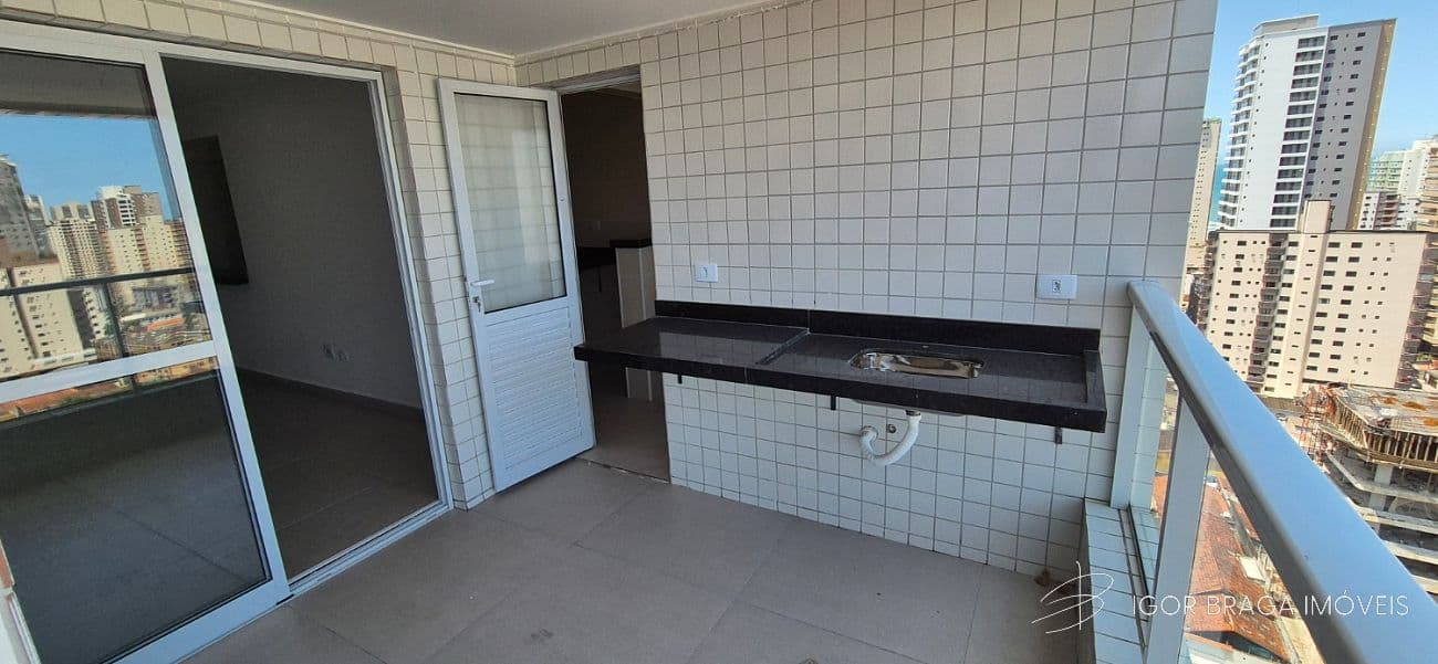 BELISSIMO APARTAMENTO, À 450m DO MAR E LAZER — foto 1