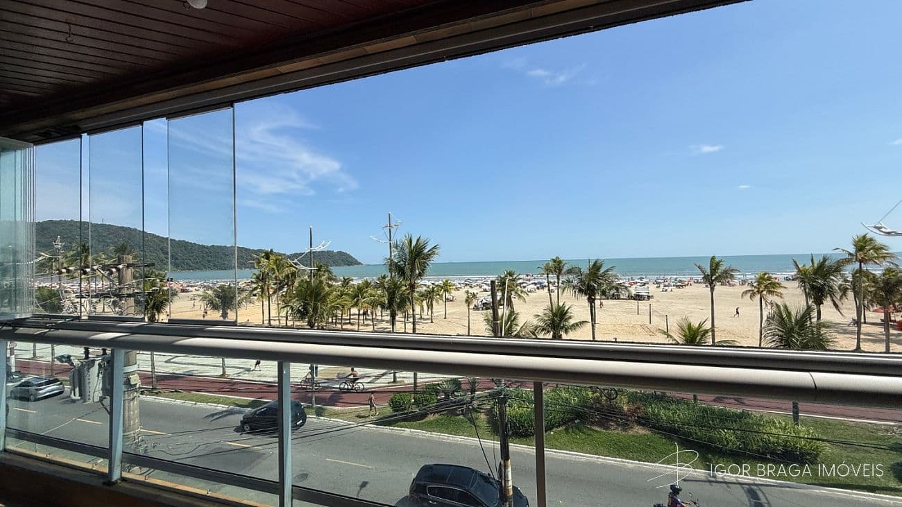 INCRÍVEL APARTAMENTO FRENTE MAR COM LAZER COMPLETO — foto 1