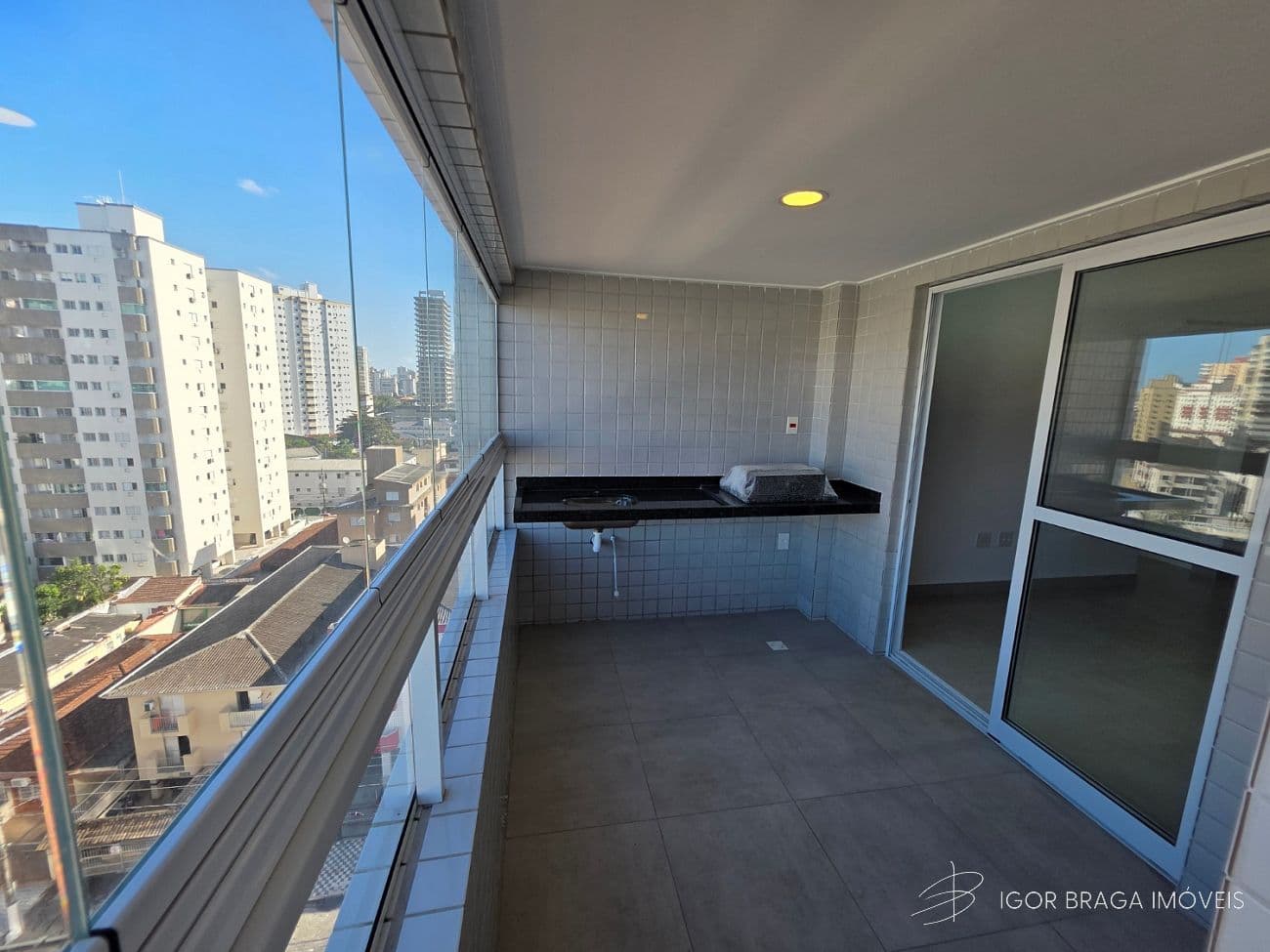 BELÍSSIMO APARTAMENTO AMPLO, ACABAMENTO FINO E LAZER COMPLETO — foto 1