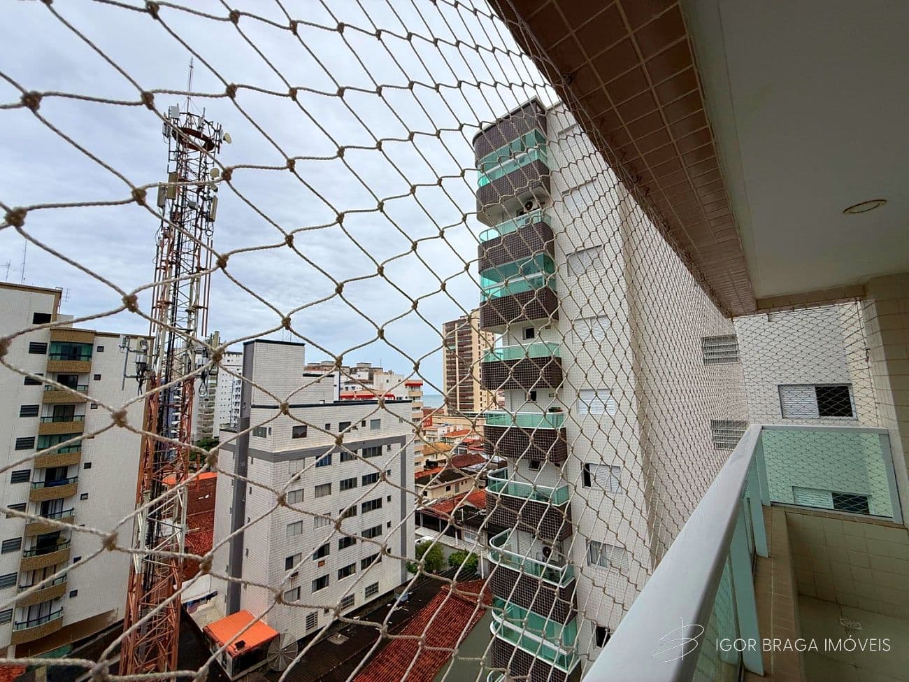 BELÍSSIMO APARTAMENTO, À 450M DO MAR E LAZER COMPLETO — foto 1