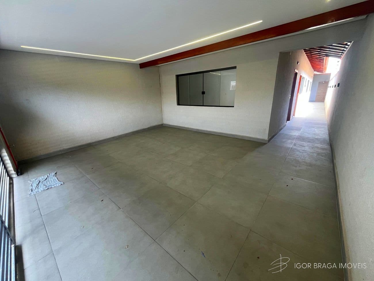 EXCELENTE CASA , AMPLA E À 500M DO MAR — foto 1