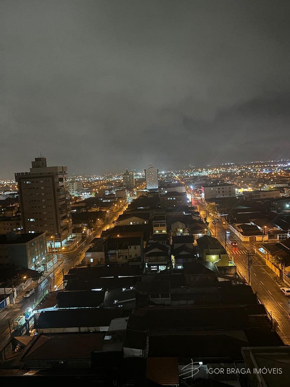 BELÍSSIMO APARTAMENTO, À 450M DO MAR E LAZER COMPLETO — foto 1