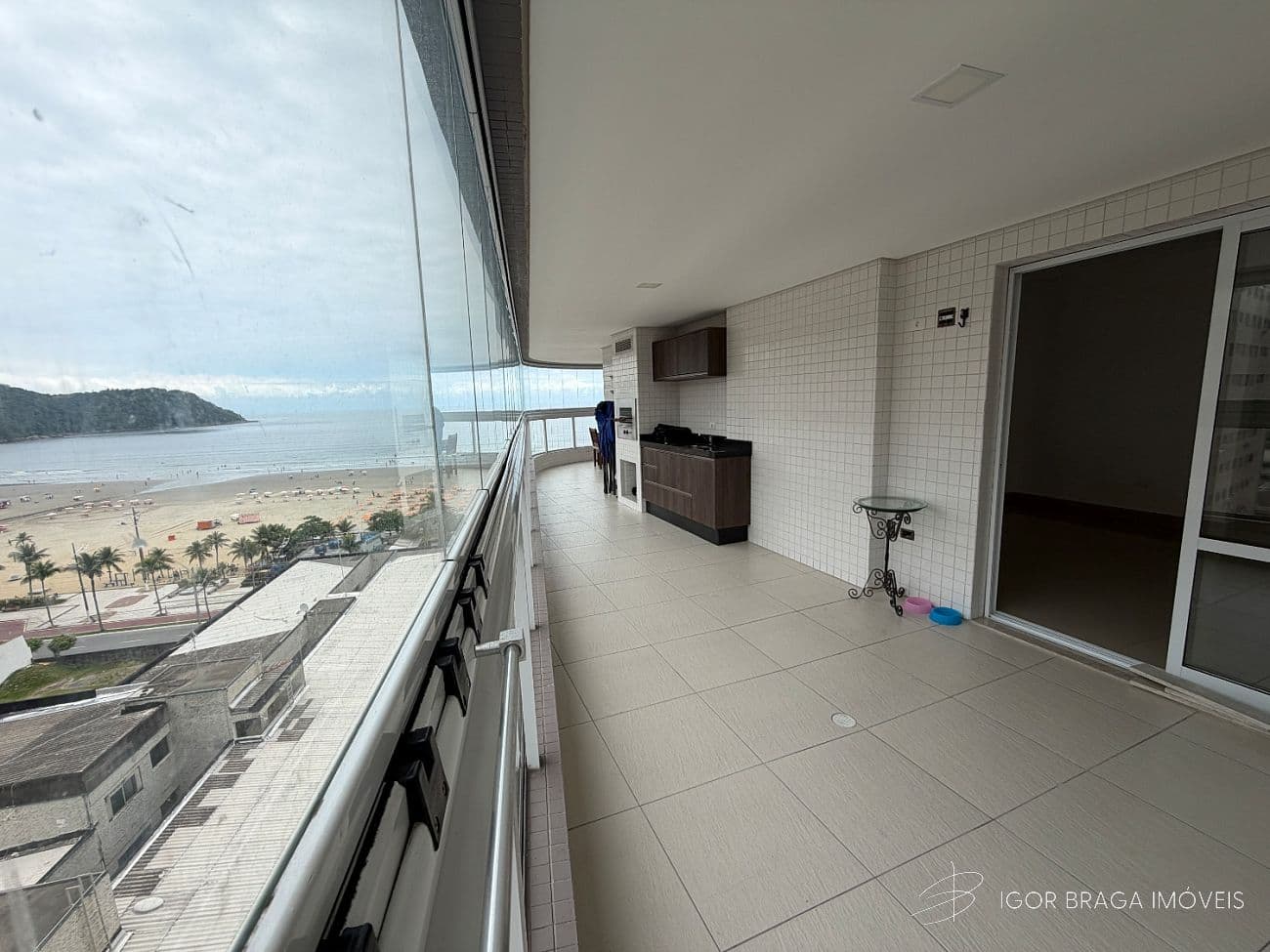 EXCELENTE APARTAMENTO, AMPLO E LAZER COMPLETO — foto 1