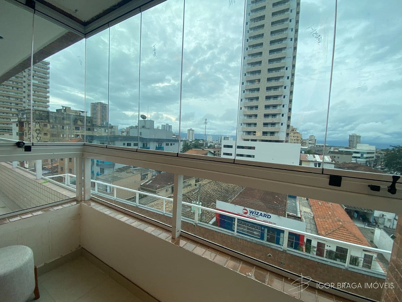 INCRIVEL EMPREENDIMENTO, À 550m DO MAR E LAZER COMPLETO — foto 1