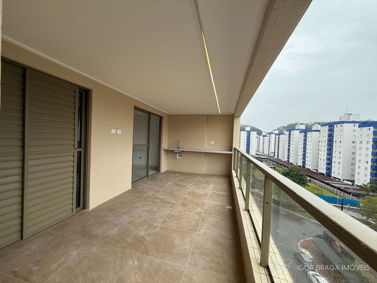 EXCELENTE APARTAMENTO, À 850M DO MAR E LAZER COMPLETO — foto 1