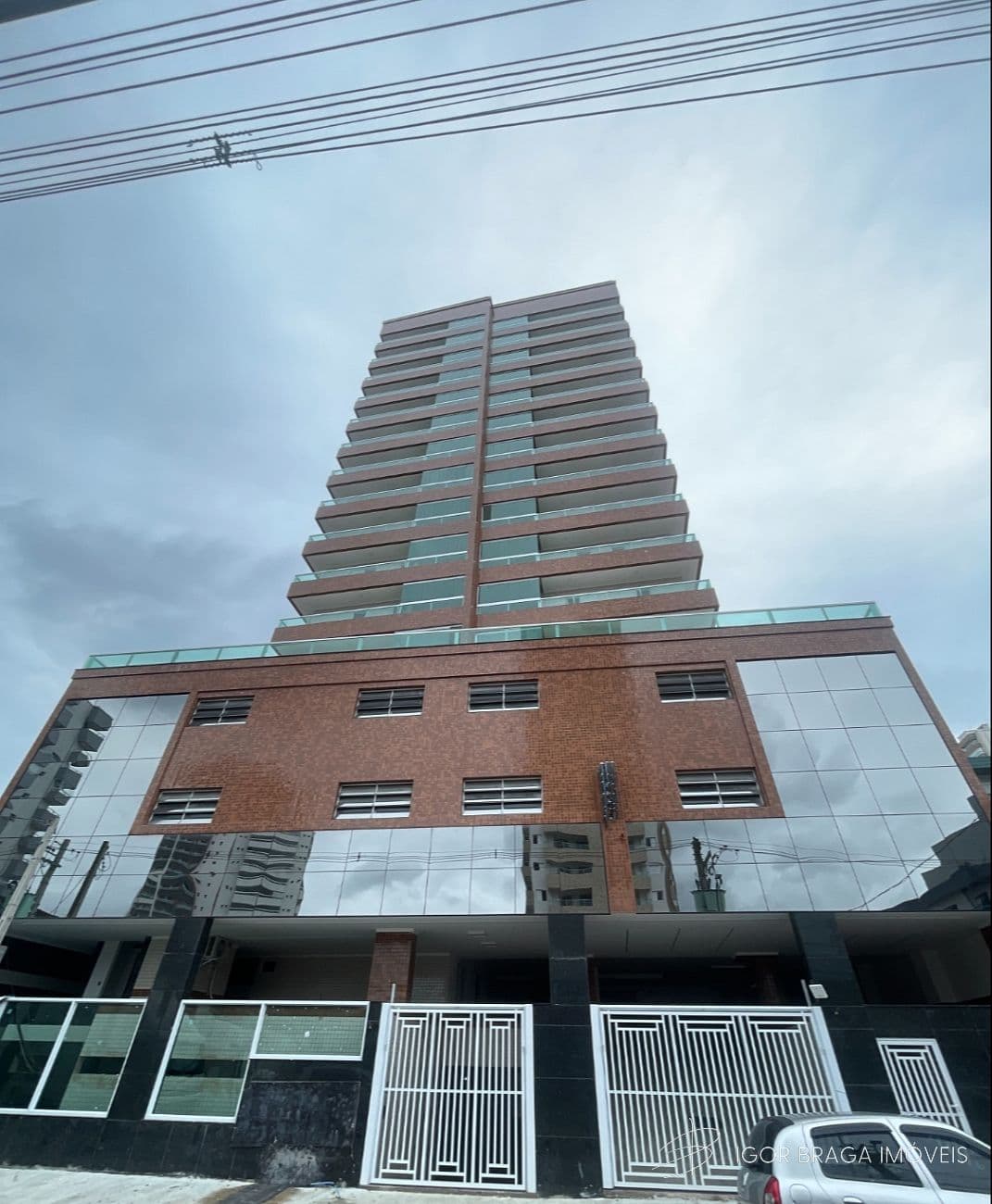 INCRIVEL EMPREENDIMENTO, À 550m DO MAR E LAZER COMPLETO — foto 1