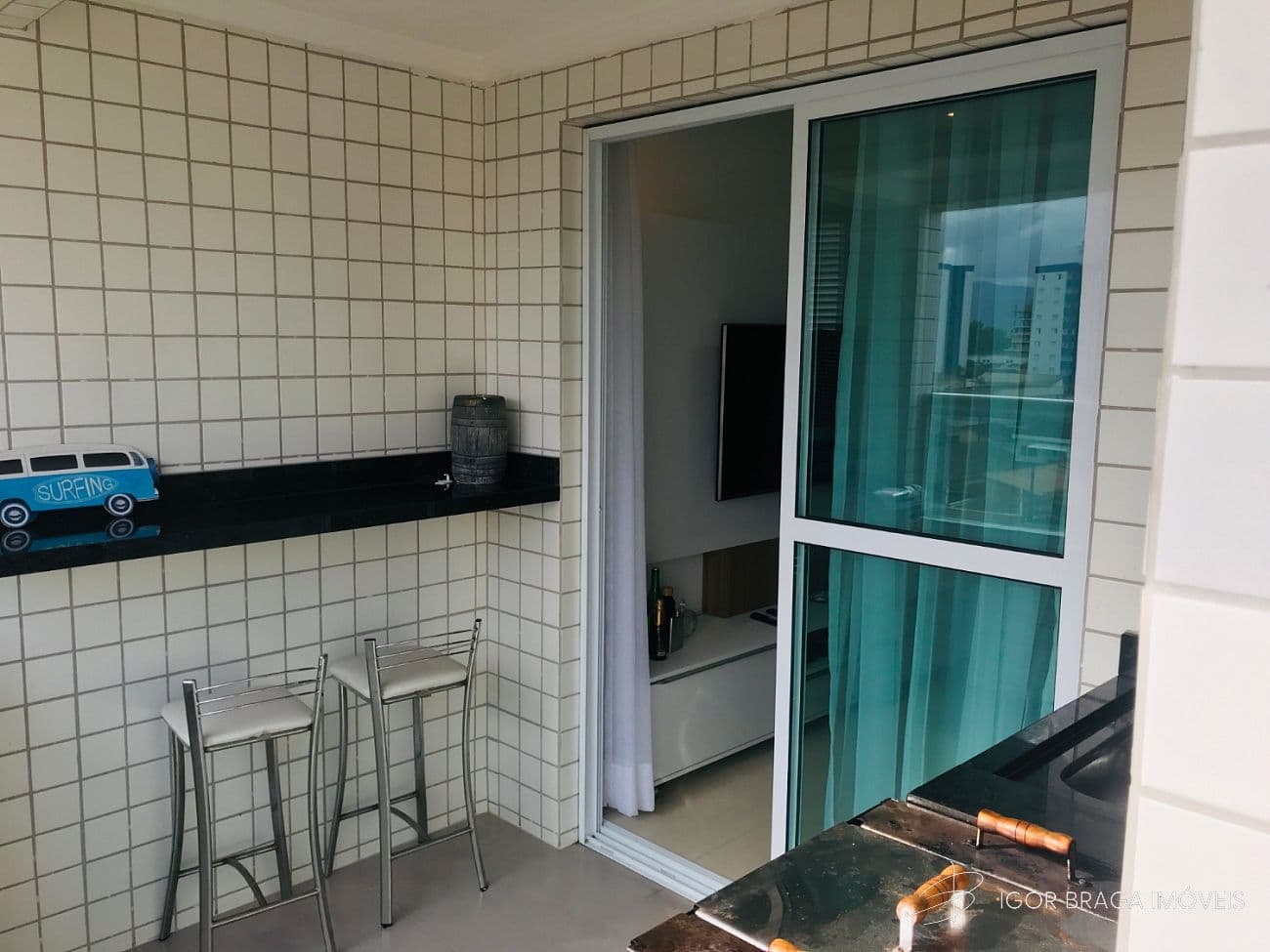 BELÍSSIMO APARTAMENTO, AMPLO, ACABAMENTO FINO E LAZER COMPLETO — foto 1