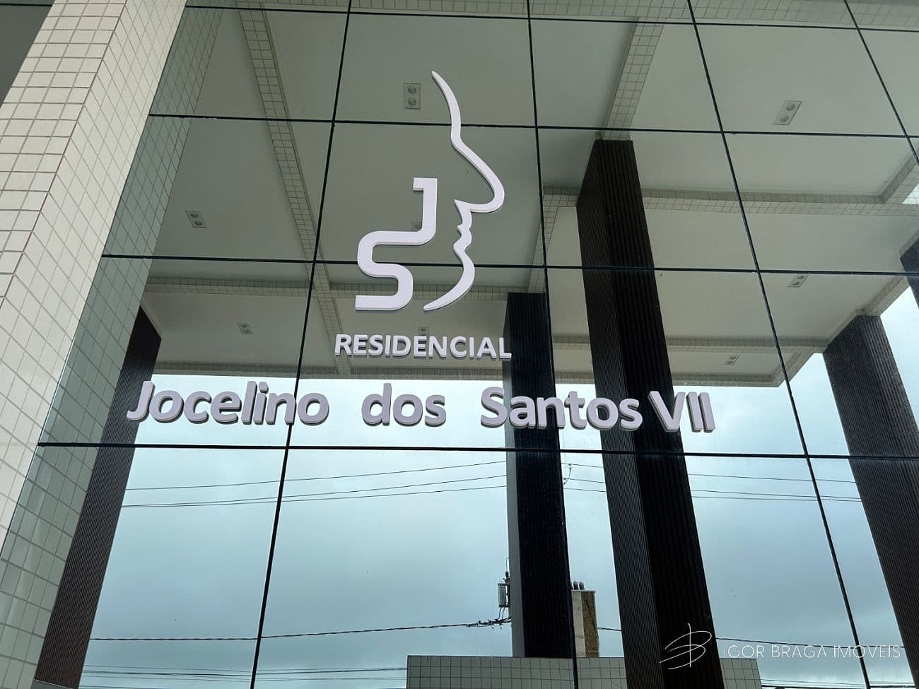 BELISSÍMO APARTAMENTO, VISTA PARA O MAR, EXCELENTE LOCALIZAÇÃO — foto 1