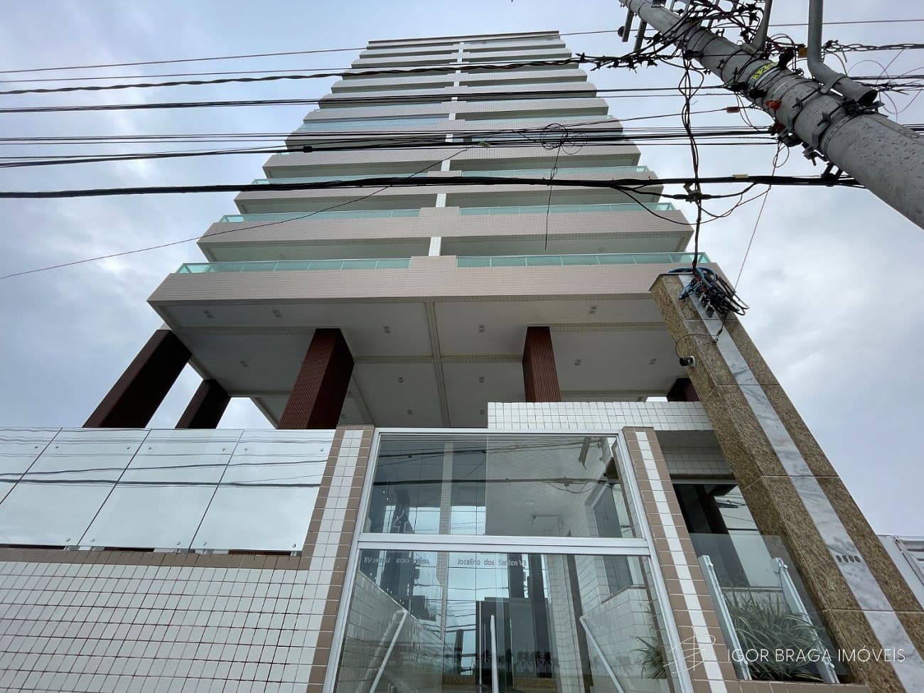 BELÍSSIMO APARTAMENTO ALTO PADRÃO, ACABAMENTO FINO! — foto 1