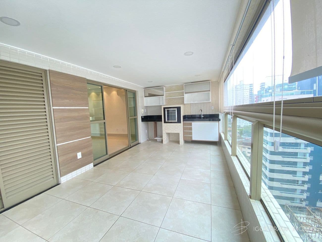 BELÍSSIMO APARTAMENTO, FINO ACABAMENTO E LAZER COMPLETO — foto 1