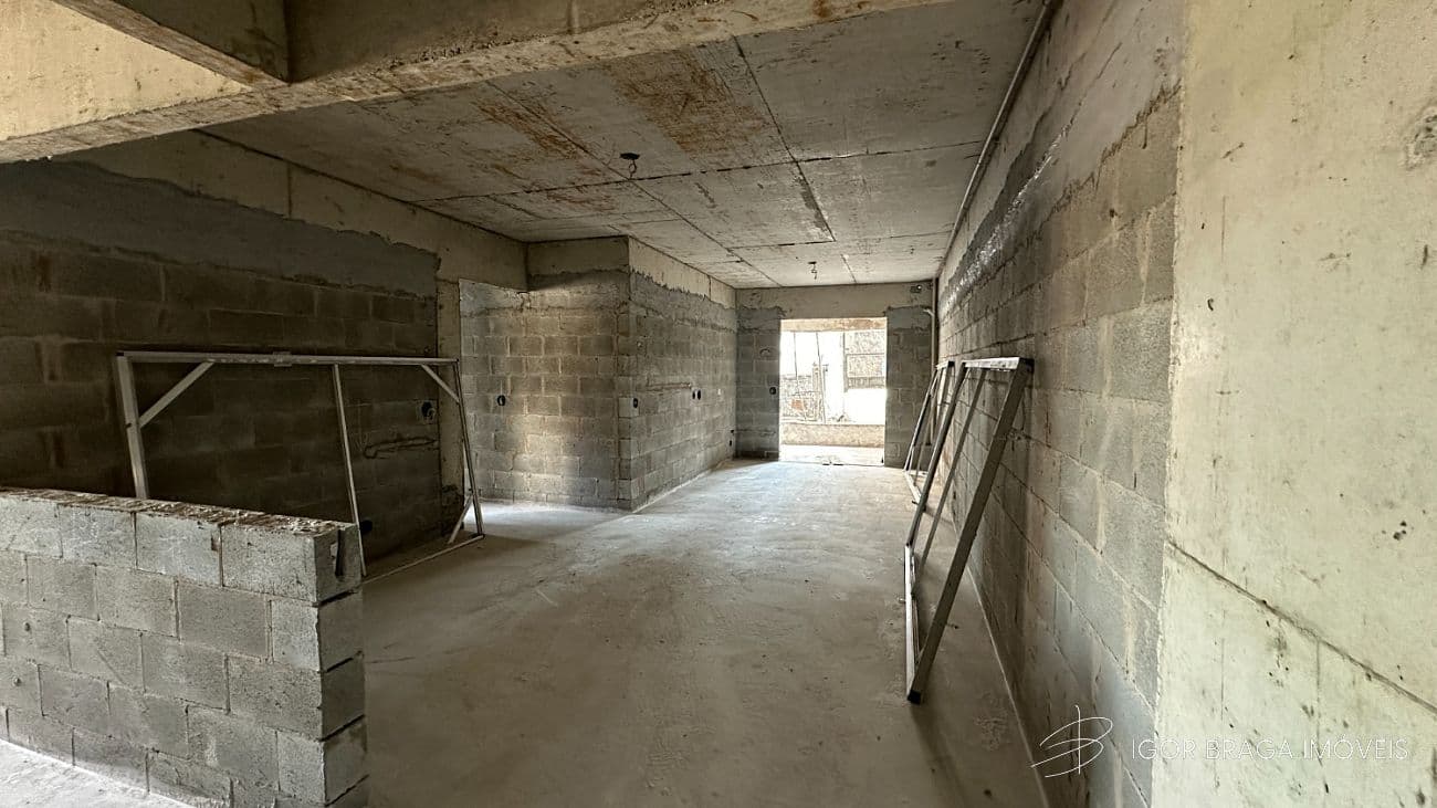 BELÍSSIMO APARTAMENTO, À 200M DO MAR E LAZER COMPLETO — foto 1