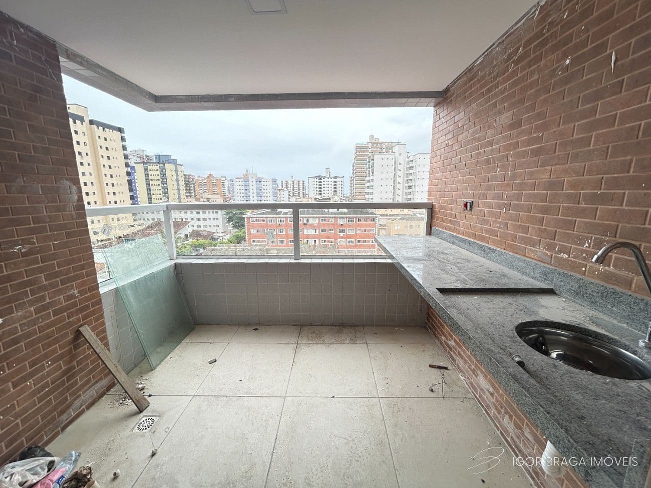 BELISSIMO APARTAMENTO, LAZER E À 500M DO MAR — foto 1