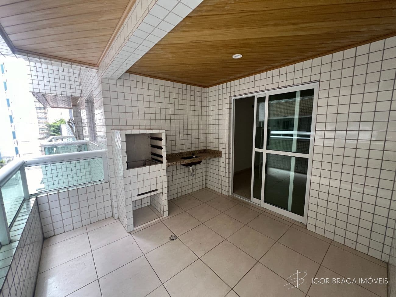 EXCELENTE APARTAMENTO AMPLO, ACABAMENTO FINO E LAZER — foto 1