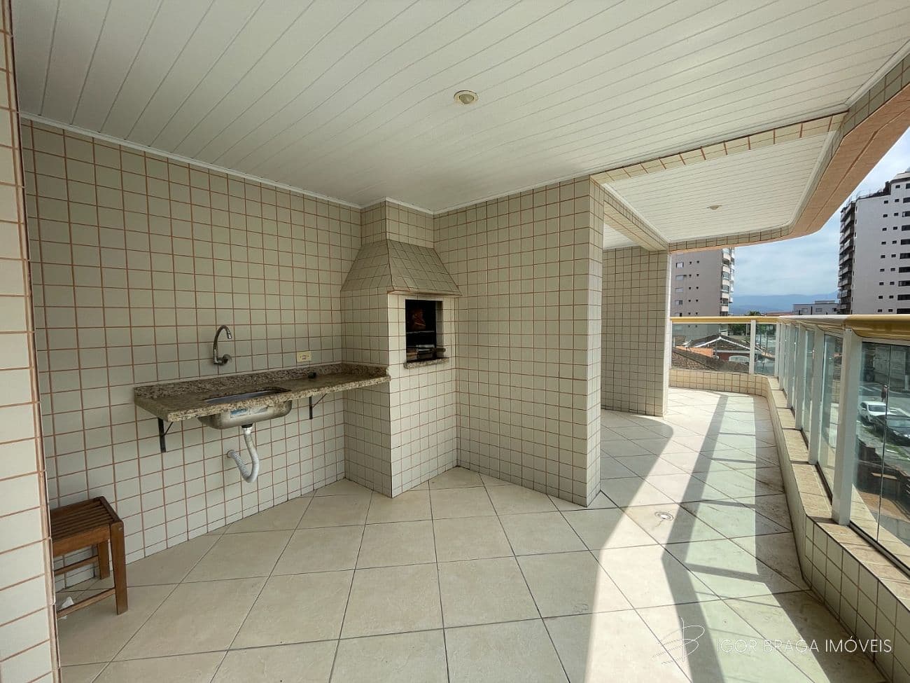 BELÍSSIMO APARTAMENTO AMPLO, ACABAMENTO FINO E LAZER COMPLETO — foto 1