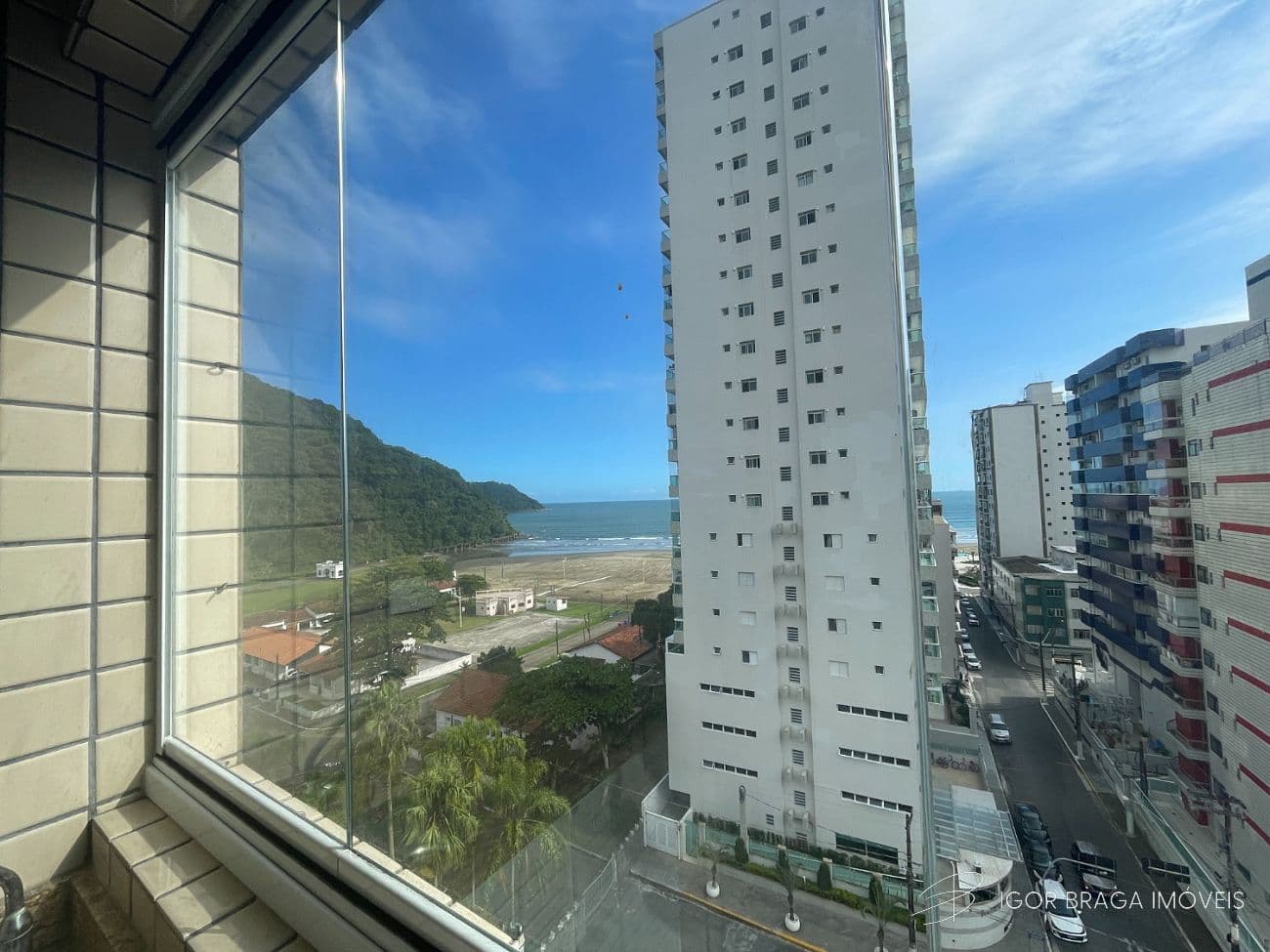 BELÍSSIMO APARTAMENTO AMPLO, ACABAMENTO FINO E LAZER COMPLETO — foto 1