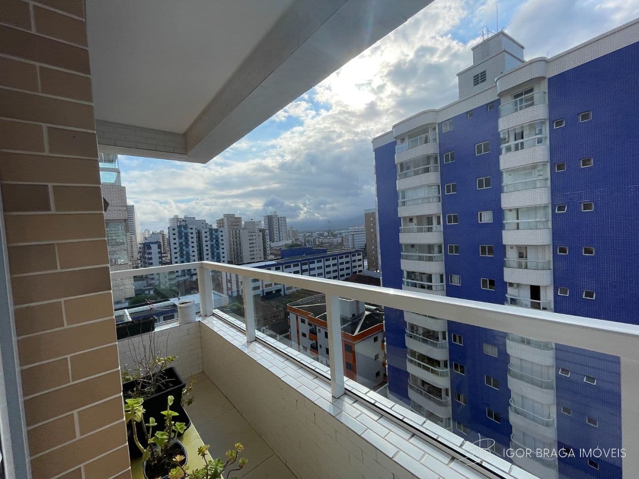 BELÍSSIMO APARTAMENTO, FINO ACABAMENTO E LAZER COMPLETO — foto 1