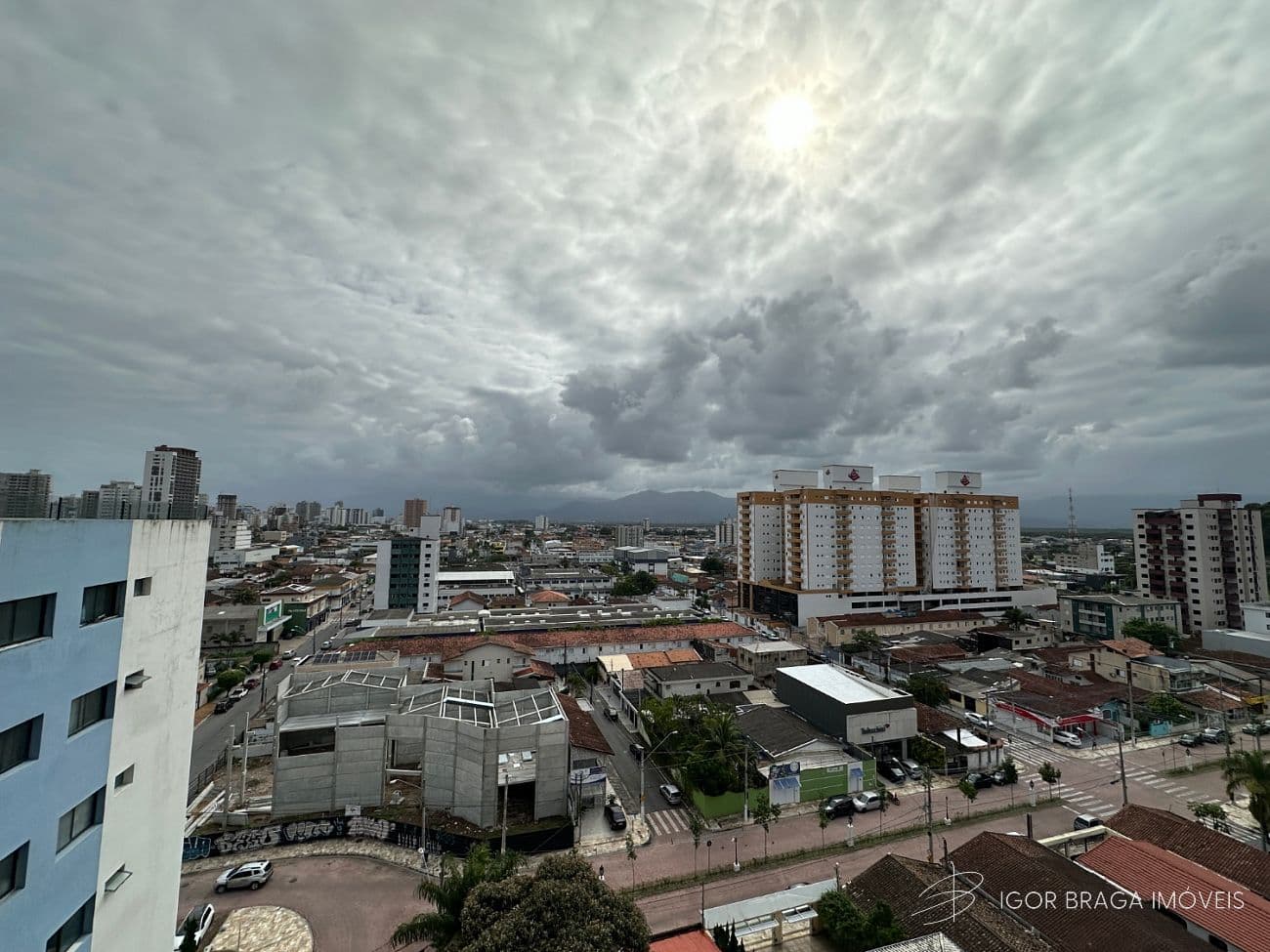 BELÍSSIMO APARTAMENTO, FINO ACABAMENTO E LAZER COMPLETO — foto 1