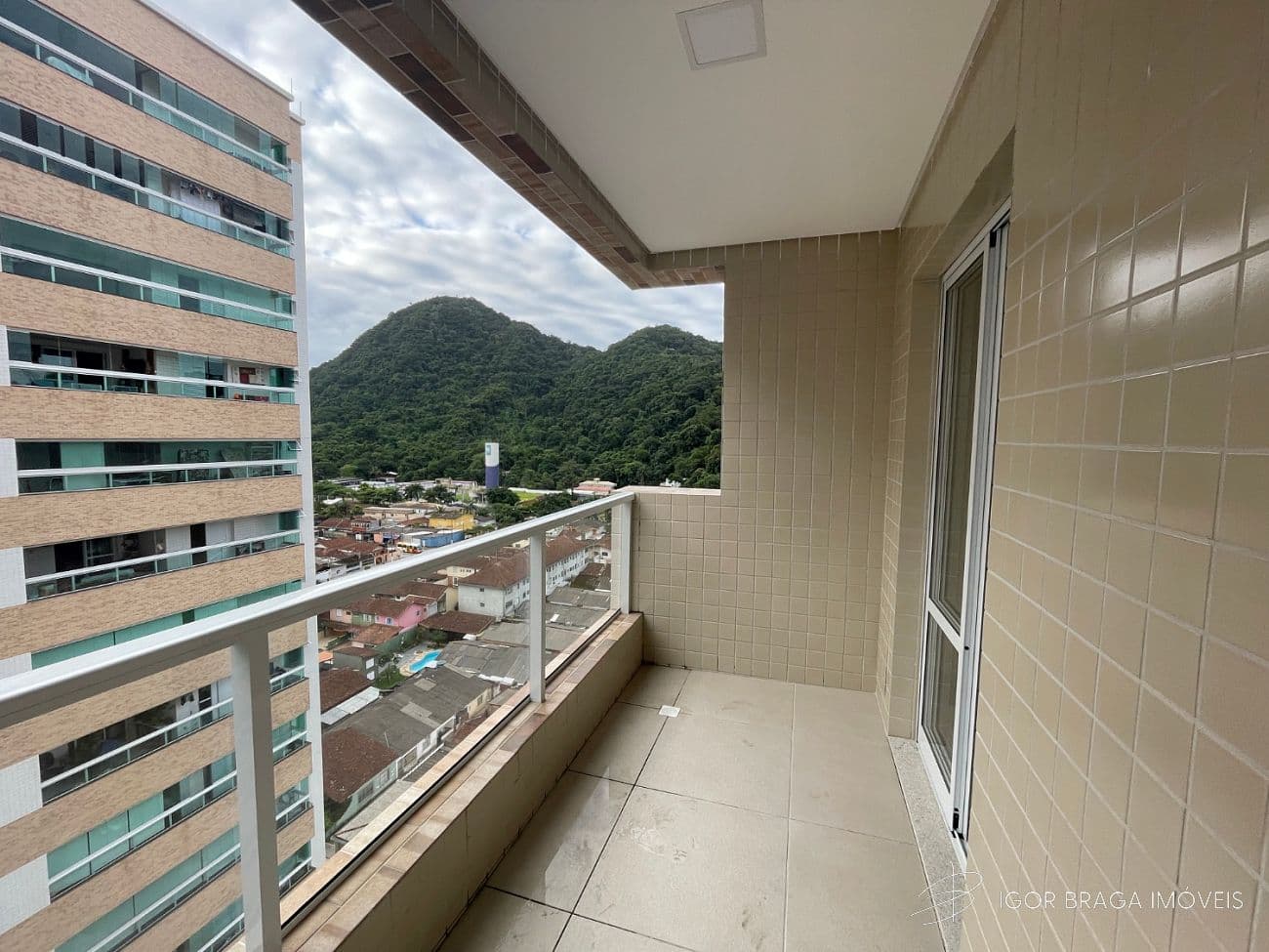 BELÍSSIMO APARTAMENTO, FINO ACABAMENTO E LAZER COMPLETO — foto 1