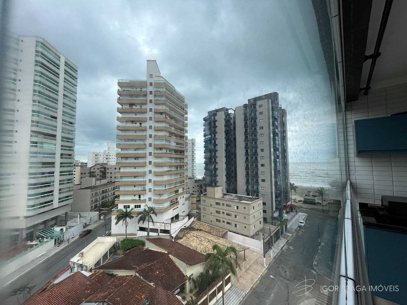 BELÍSSIMO APARTAMENTO COM ACABAMENTO FINO E LAZER COMPLETO — foto 1