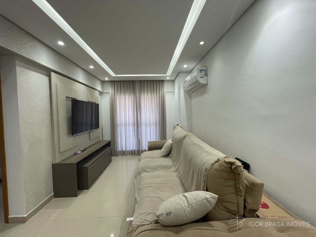 BELÍSSIMA COBERTURA COM ACABAMENTO FINO E PISCINA PRIVATIVA — foto 1