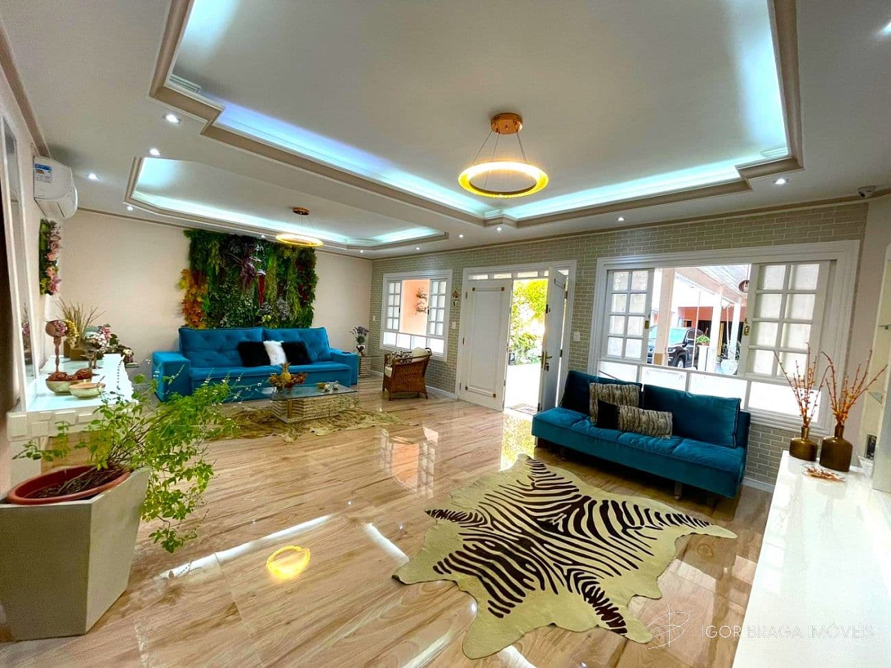 LUXUOSA CASA TÉRREA COM ACABAMENTO FINO — foto 1