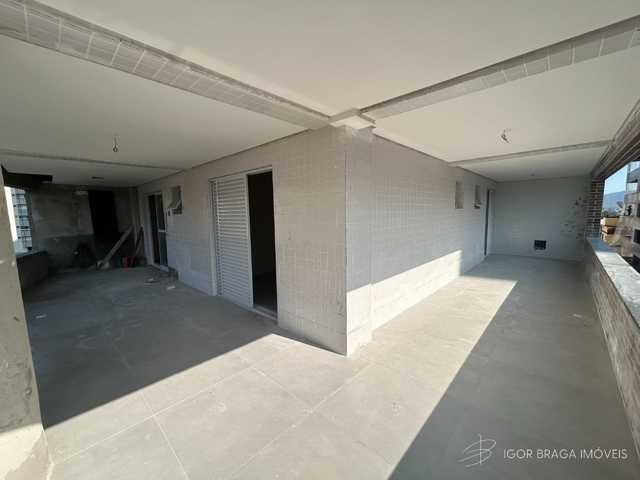 BELÍSSIMO APARTAMENTO COM ACABAMENTO FINO E LAZER COMPLETO — foto 1