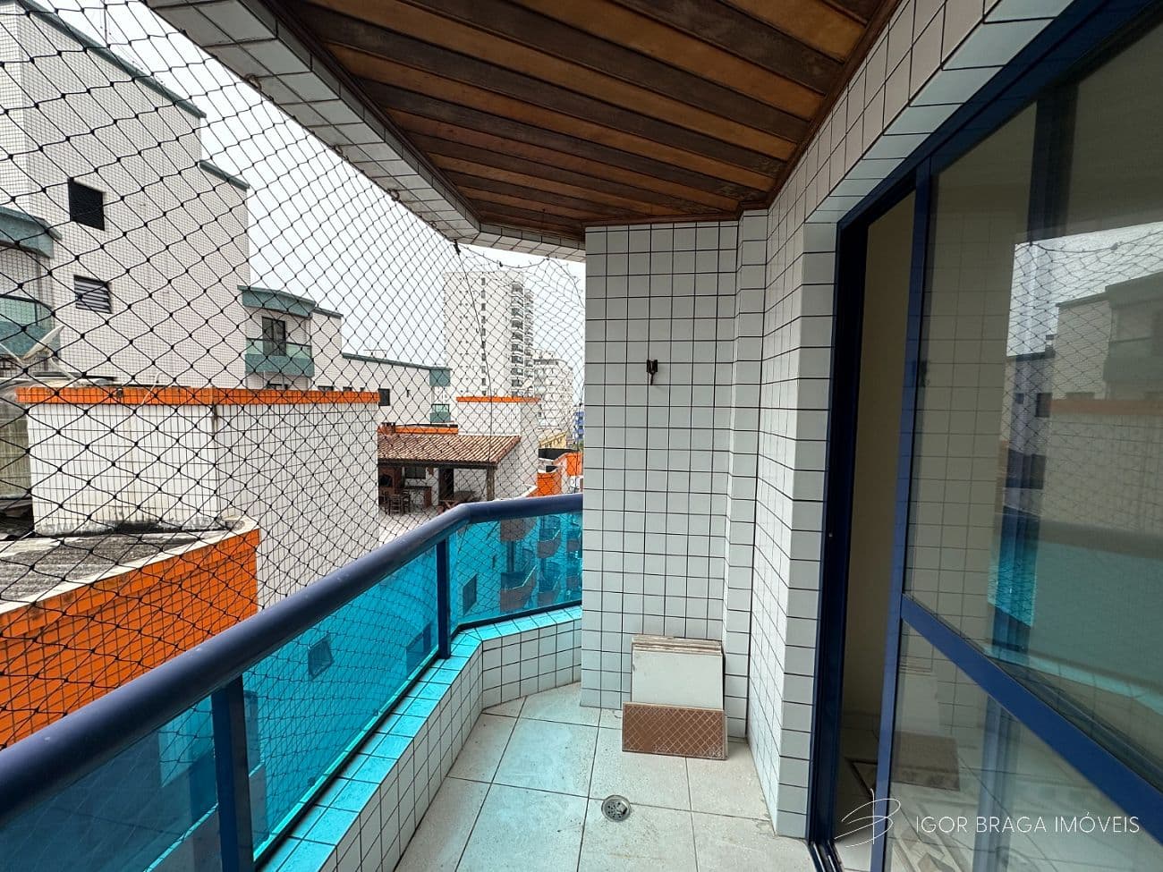 EXCELENTE APARTAMENTO, AMPLO E FINO ACABAMENTO — foto 1