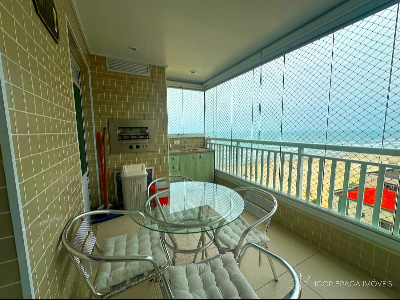 BELÍSSIMO APARTAMENTO, FINO ACABAMENTO E LAZER COMPLETO — foto 1