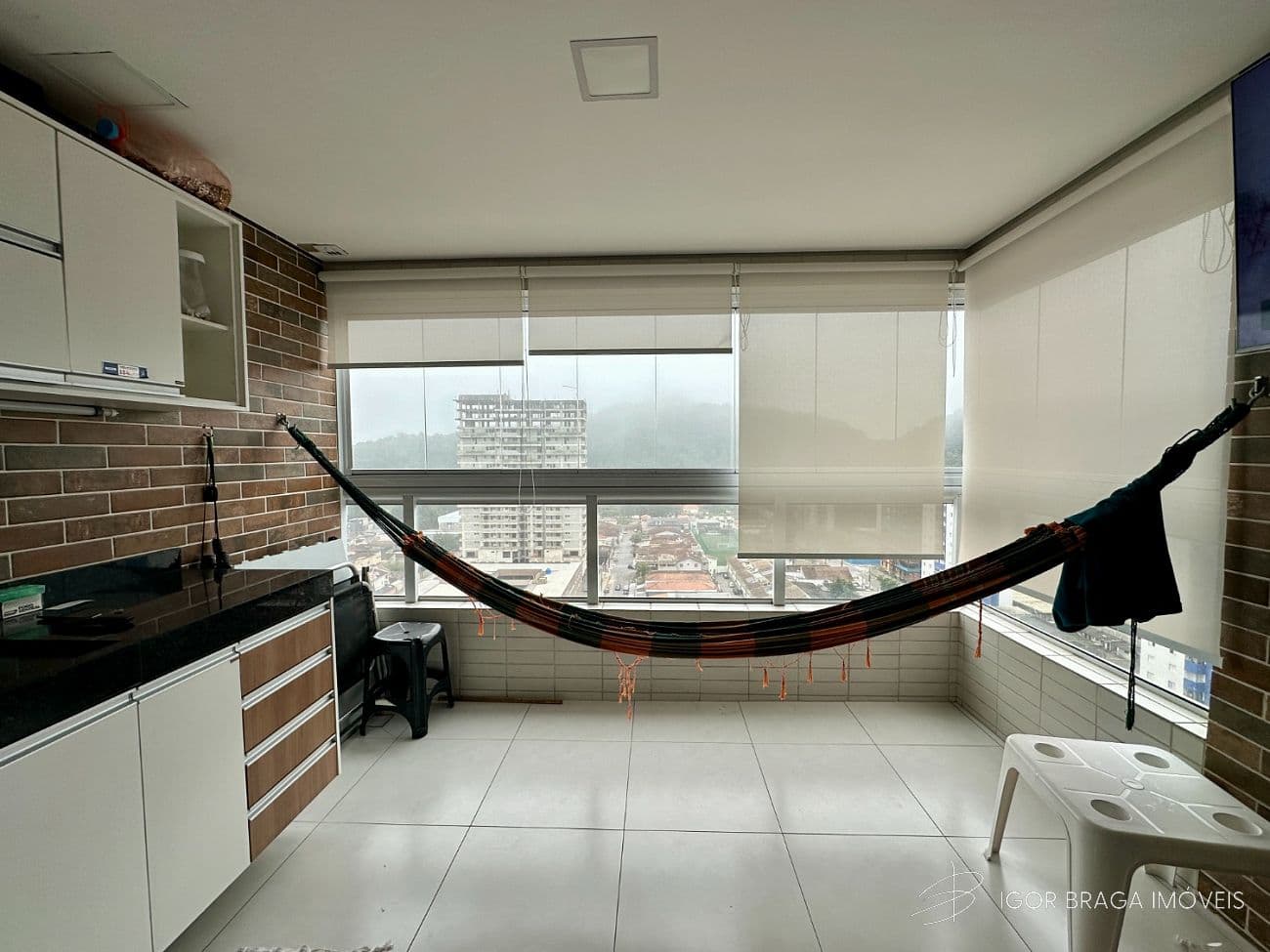 BELÍSSIMO APARTAMENTO, FINO ACABAMENTO E LAZER COMPLETO — foto 1