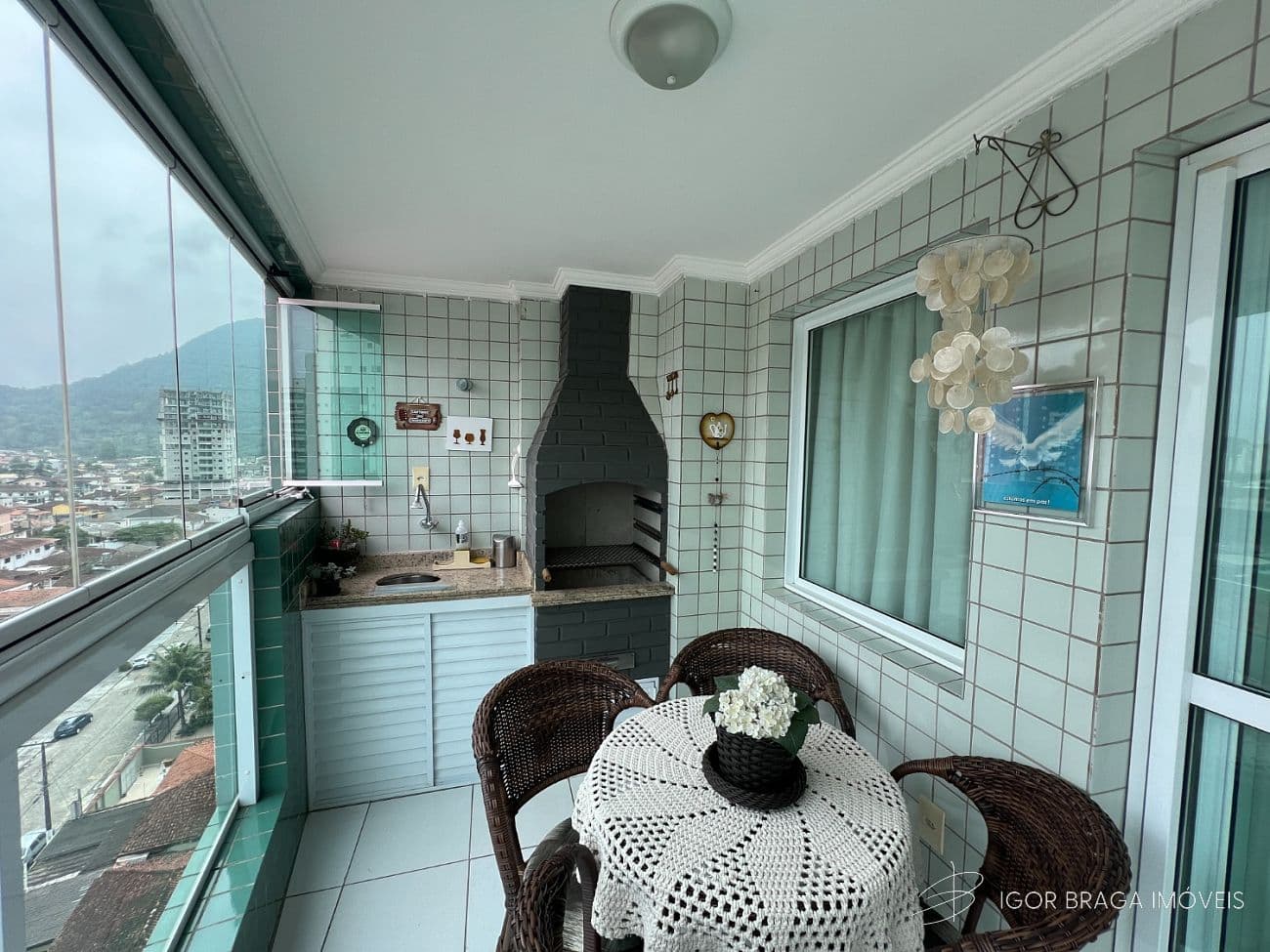 EXCELENTE APARTAMENTO, AMPLO E À 300M DO MAR — foto 1