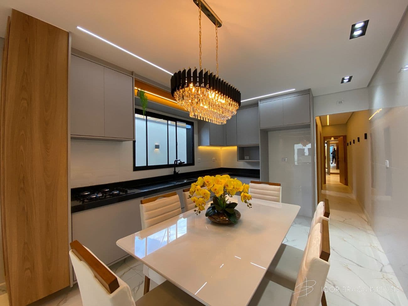 EXCELENTE CASA, AMPLA E FINO ACABAMENTO — foto 1