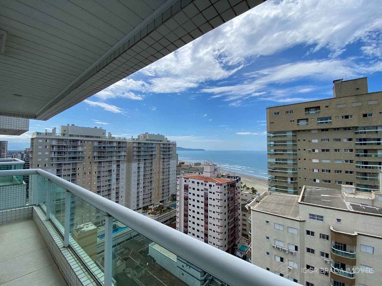 EXCELENTE APARTAMENTO NA COBERTURA, FINO ACABAMENTO E LAZER COMPLETO — foto 1