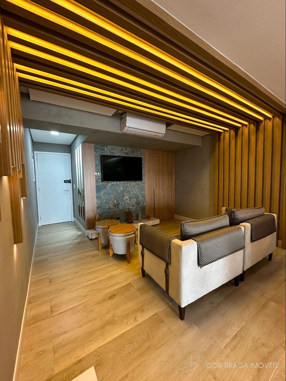 EXCELENTE APARTAMENTO, FINO ACABAMENTO E LAZER COMPLETO — foto 1