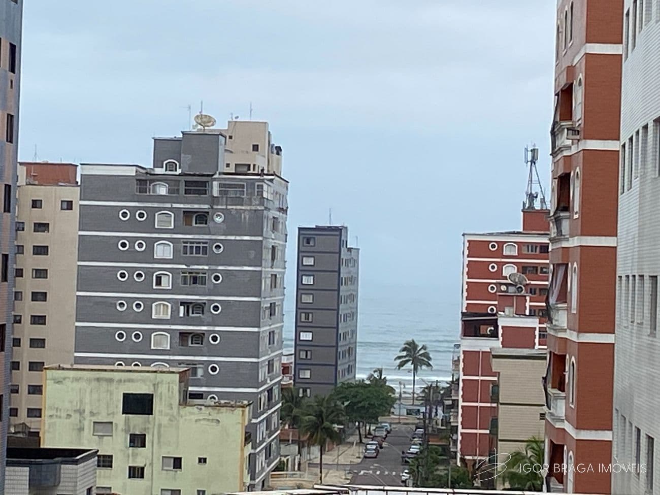 EXCELENTE COBERTURA COM PISCINA, AMPLA E FINO ACABAMENTO — foto 1