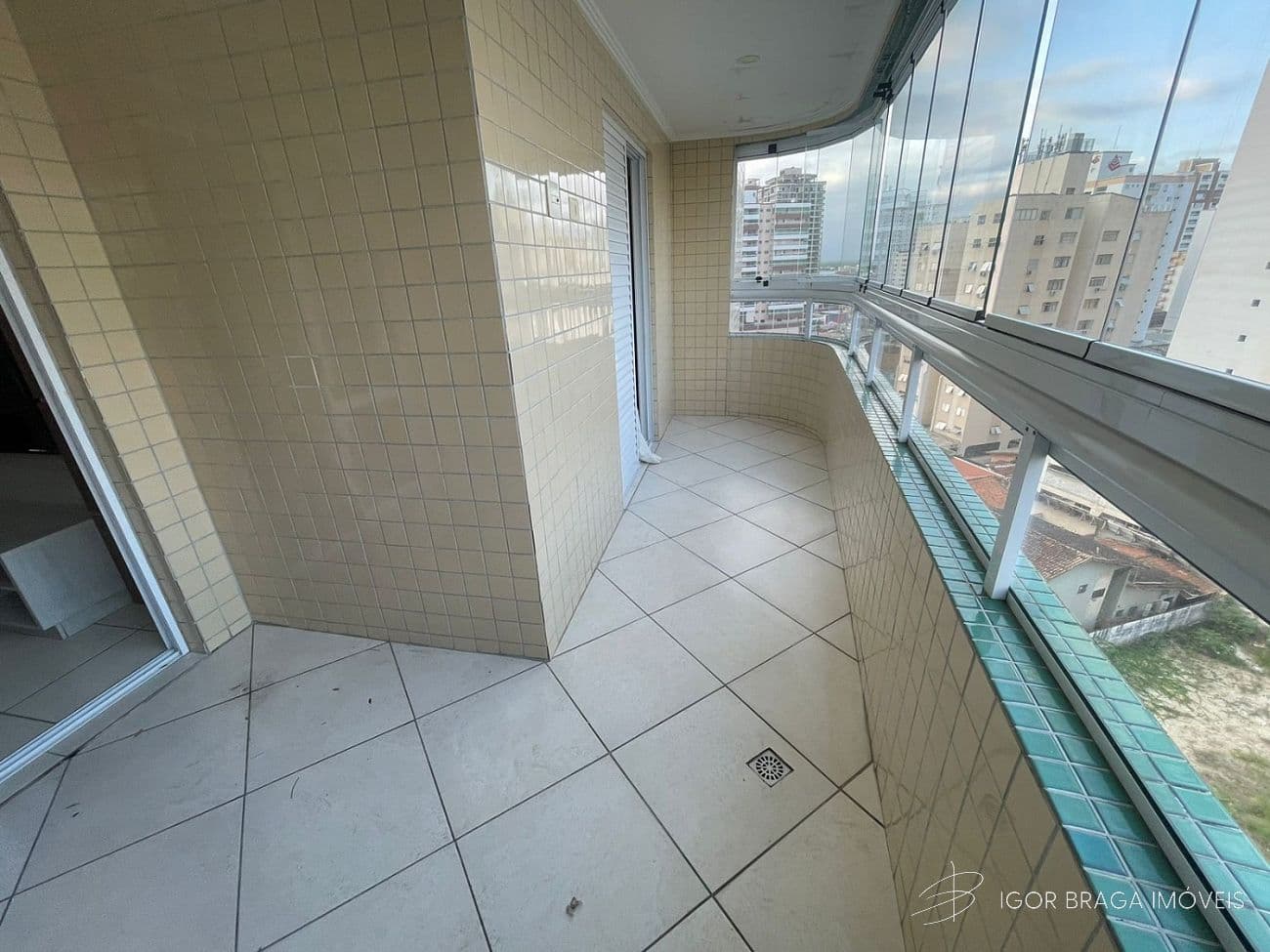 EXCELENTE APARTAMENTO, FINO ACABAMENTO E LAZER COMPLETO — foto 1