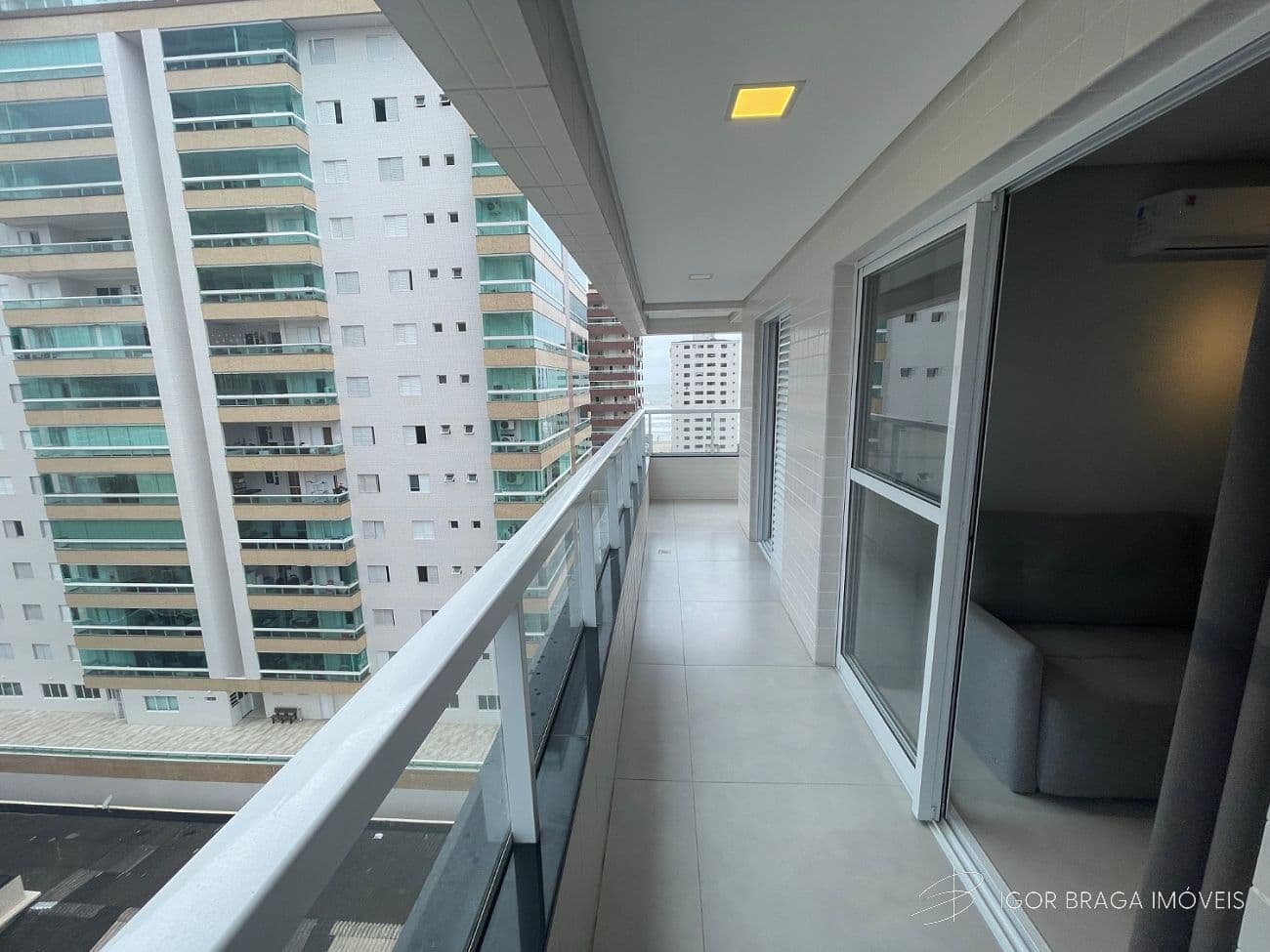 BELISSÍMO APARTAMENTO, FINO ACABAMENTO E LAZER COMPLETO — foto 1